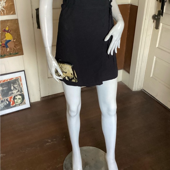 Things Between LBD - Picture 2 of 6